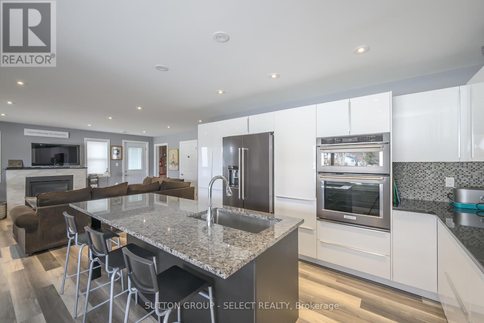 387 Stanley Pk Drive, Central Elgin, Ontario  N5L 1E6 - Photo 25 - X12013378