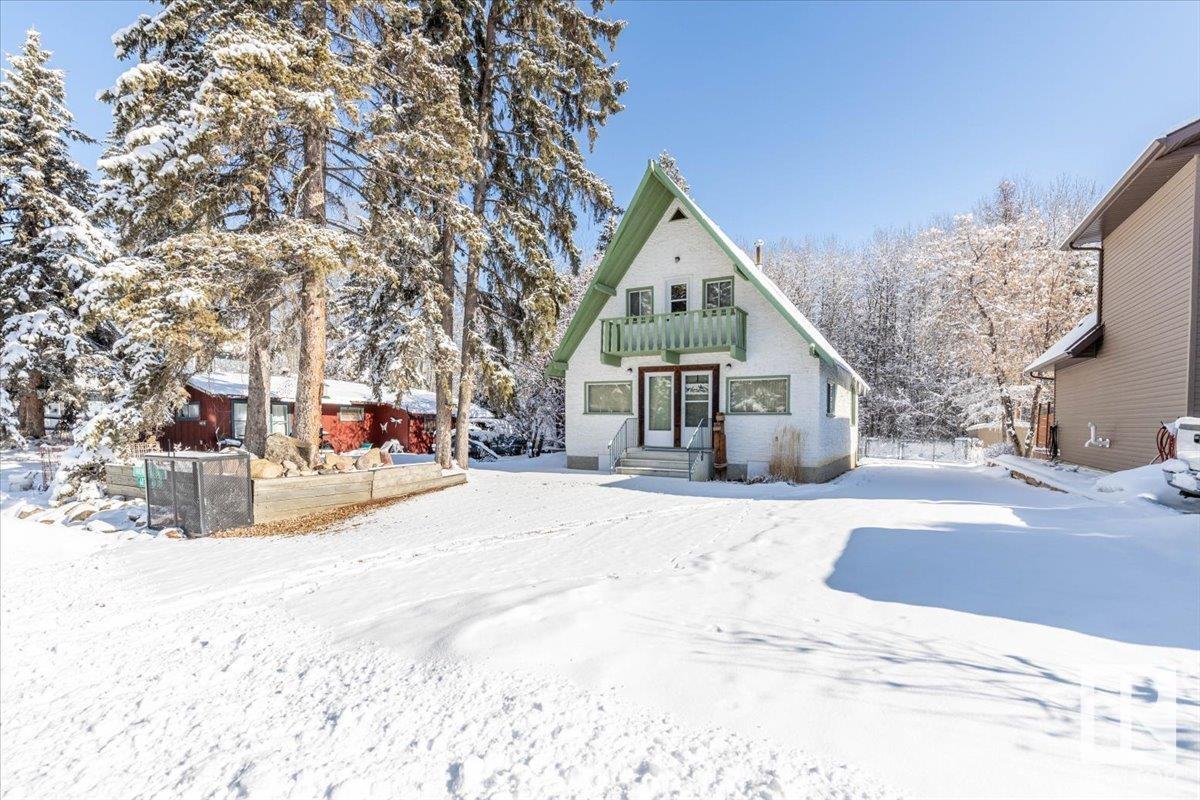 6030 49 St, Rural Wetaskiwin County, Alberta  T0C 2C0 - Photo 1 - E4425135