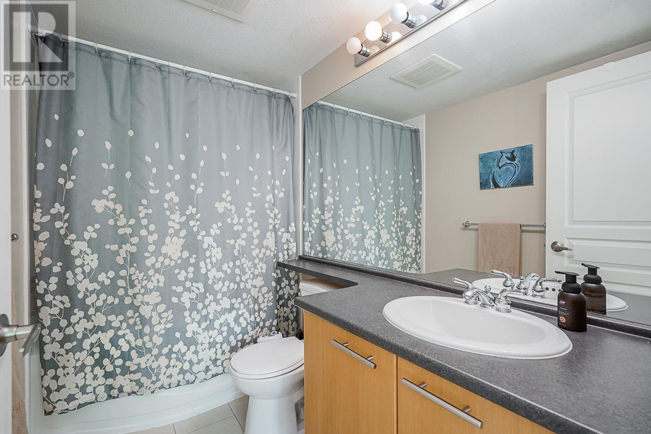 Listing Picture 23 of 40 : 316 9319 UNIVERSITY CRESCENT, Burnaby / 本拿比 - 魯藝地產 Yvonne Lu Group - MLS Medallion Club Member