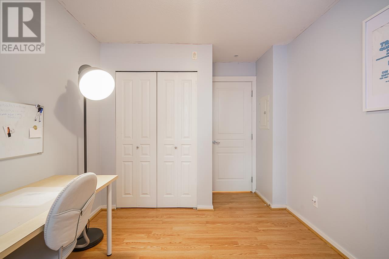 Listing Picture 28 of 40 : 316 9319 UNIVERSITY CRESCENT, Burnaby / 本拿比 - 魯藝地產 Yvonne Lu Group - MLS Medallion Club Member