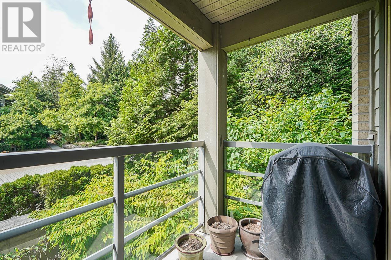 Listing Picture 30 of 40 : 316 9319 UNIVERSITY CRESCENT, Burnaby / 本拿比 - 魯藝地產 Yvonne Lu Group - MLS Medallion Club Member