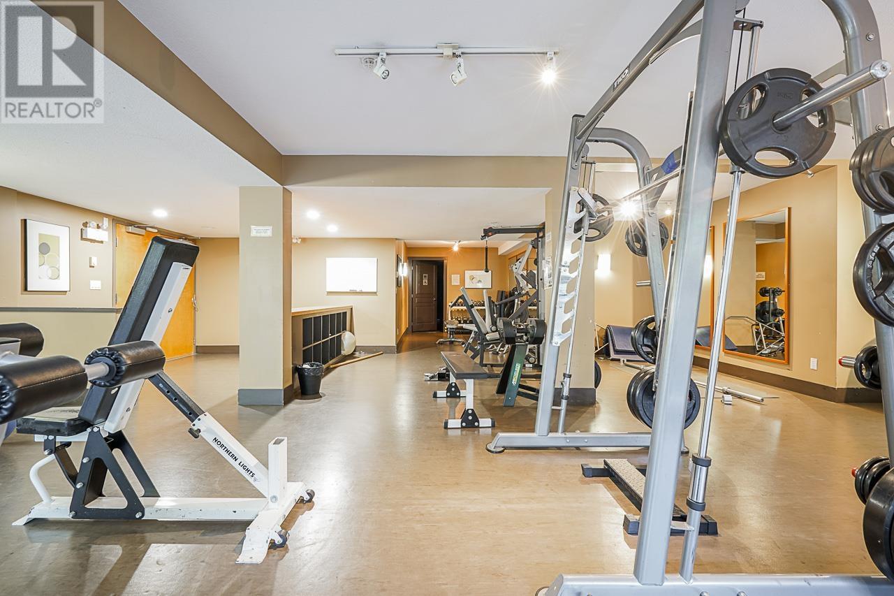 Listing Picture 33 of 40 : 316 9319 UNIVERSITY CRESCENT, Burnaby / 本拿比 - 魯藝地產 Yvonne Lu Group - MLS Medallion Club Member