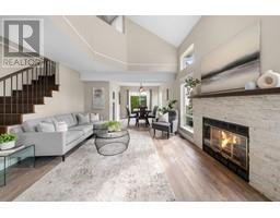 863 ROCHE POINT DRIVE, North Vancouver, British Columbia