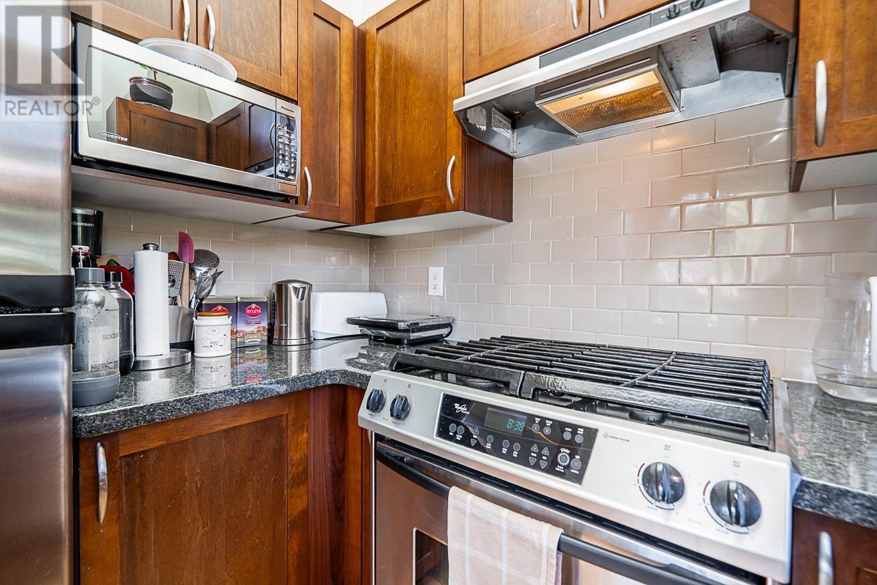 Listing Picture 12 of 26 : 412 2388 WESTERN PARKWAY, Vancouver / 溫哥華 - 魯藝地產 Yvonne Lu Group - MLS Medallion Club Member