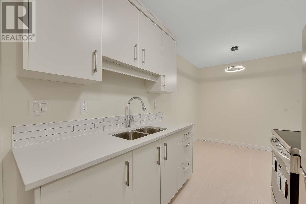 307 1103 Howie Avenue, Coquitlam, British Columbia  V3J 1T9 - Photo 8 - R2976526