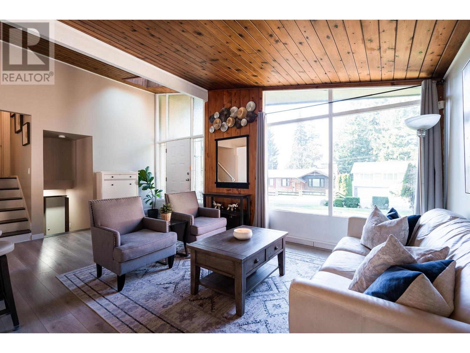 Property at 575 TIPTON STREET image 4