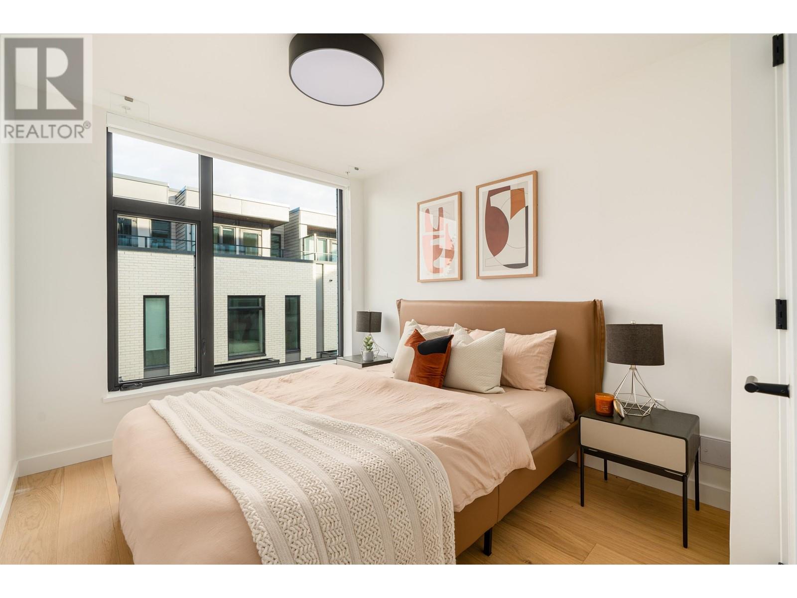 Listing Picture 14 of 16 : 6 6768 OAK STREET, Vancouver / 溫哥華 - 魯藝地產 Yvonne Lu Group - MLS Medallion Club Member