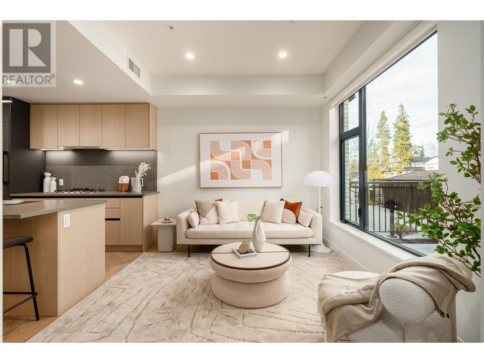 Listing Picture 5 of 16 : 6 6768 OAK STREET, Vancouver / 溫哥華 - 魯藝地產 Yvonne Lu Group - MLS Medallion Club Member