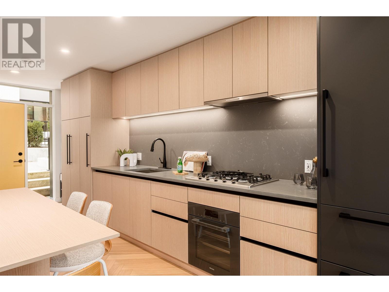 11 6778 Oak Street, Vancouver, British Columbia  V6P 0L2 - Photo 8 - R2959239