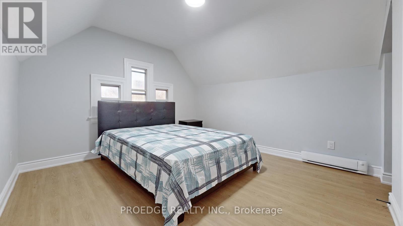 177 Wallace Avenue, Toronto, Ontario  M6H 1V3 - Photo 22 - W12013374