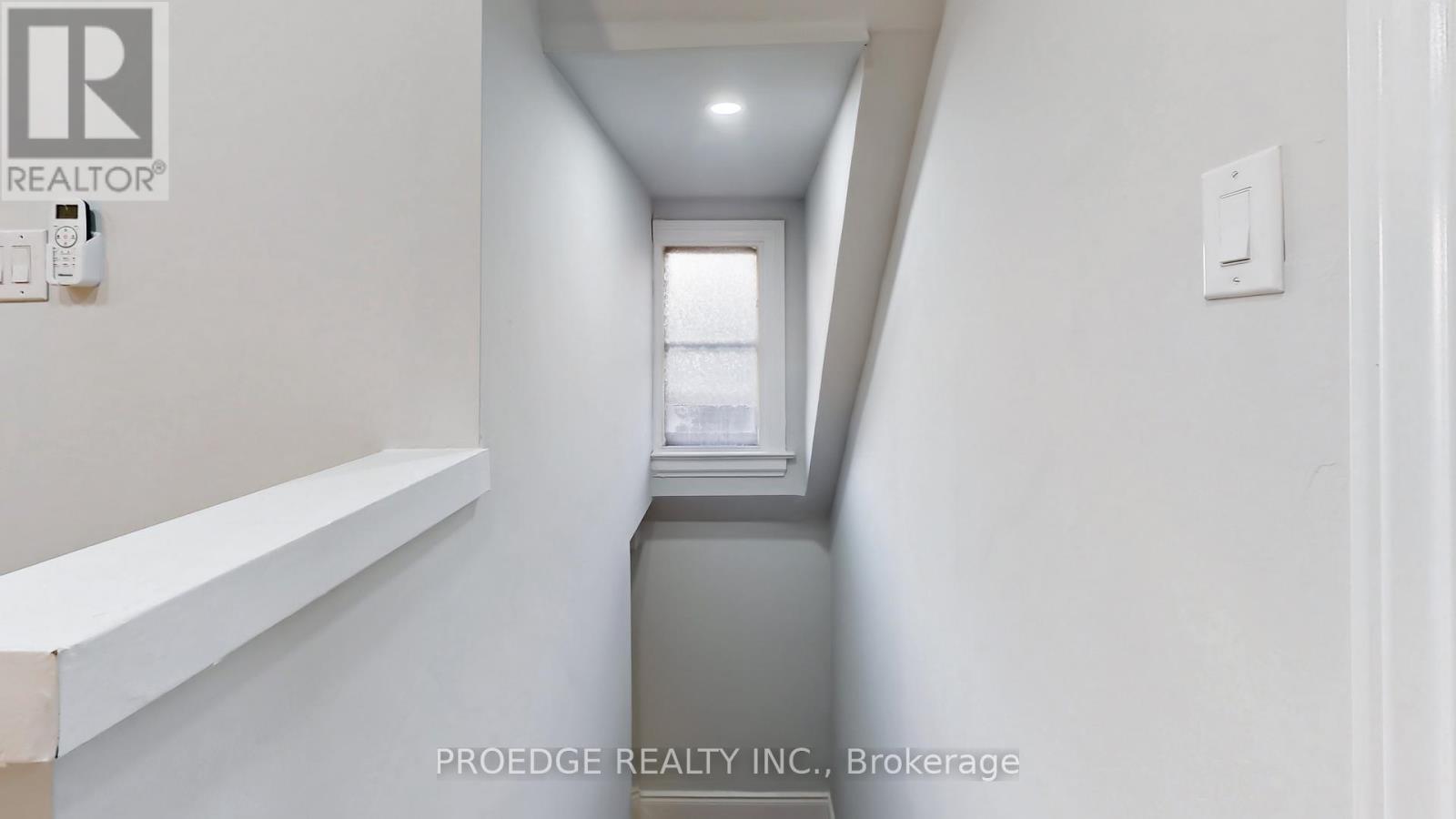 177 Wallace Avenue, Toronto, Ontario  M6H 1V3 - Photo 26 - W12013374
