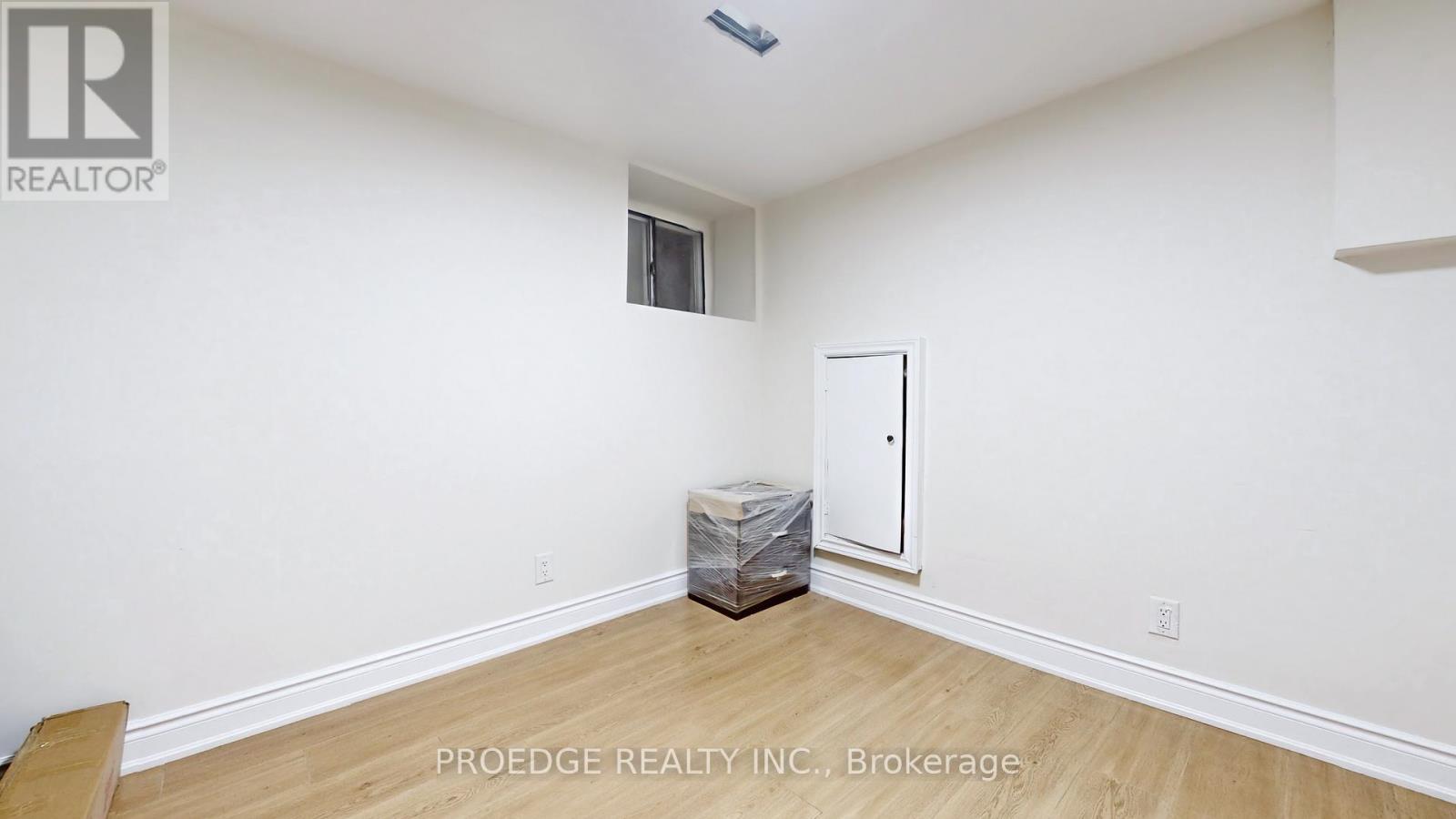 177 Wallace Avenue, Toronto, Ontario  M6H 1V3 - Photo 29 - W12013374