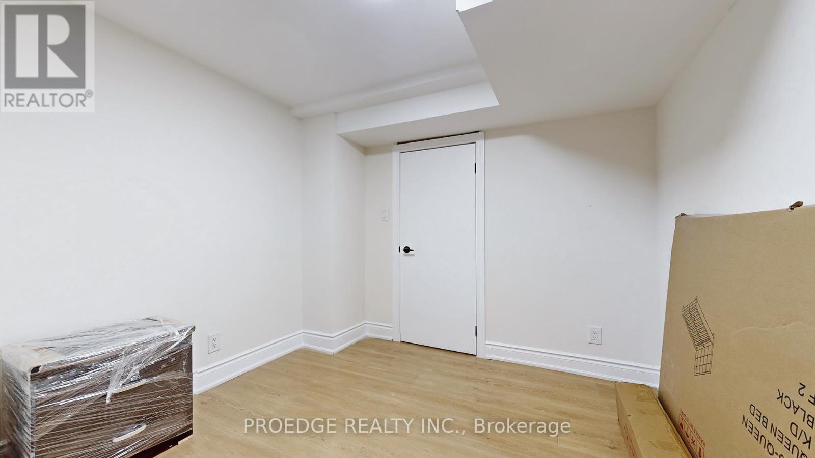 177 Wallace Avenue, Toronto, Ontario  M6H 1V3 - Photo 30 - W12013374