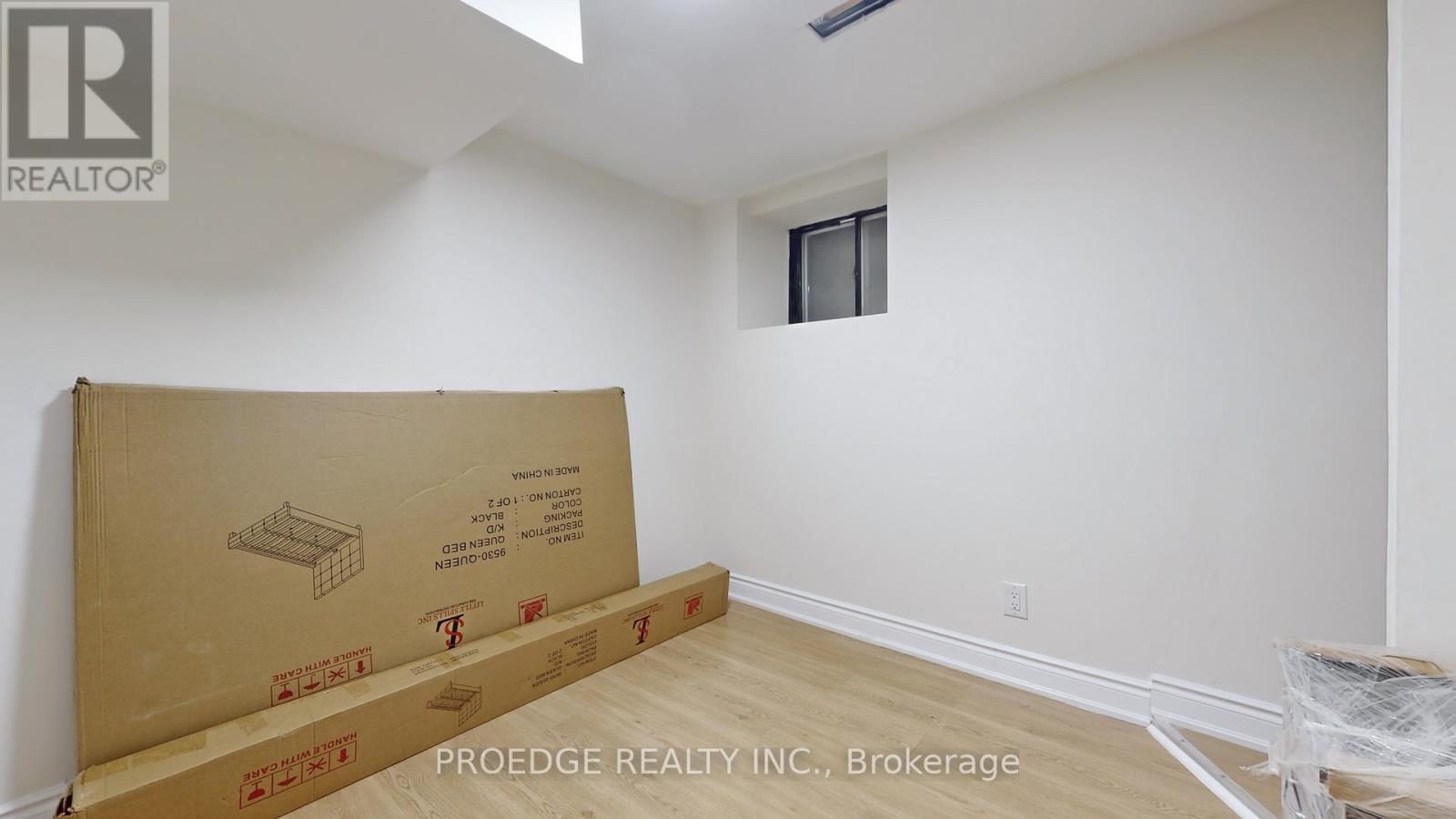 177 Wallace Avenue, Toronto, Ontario  M6H 1V3 - Photo 31 - W12013374