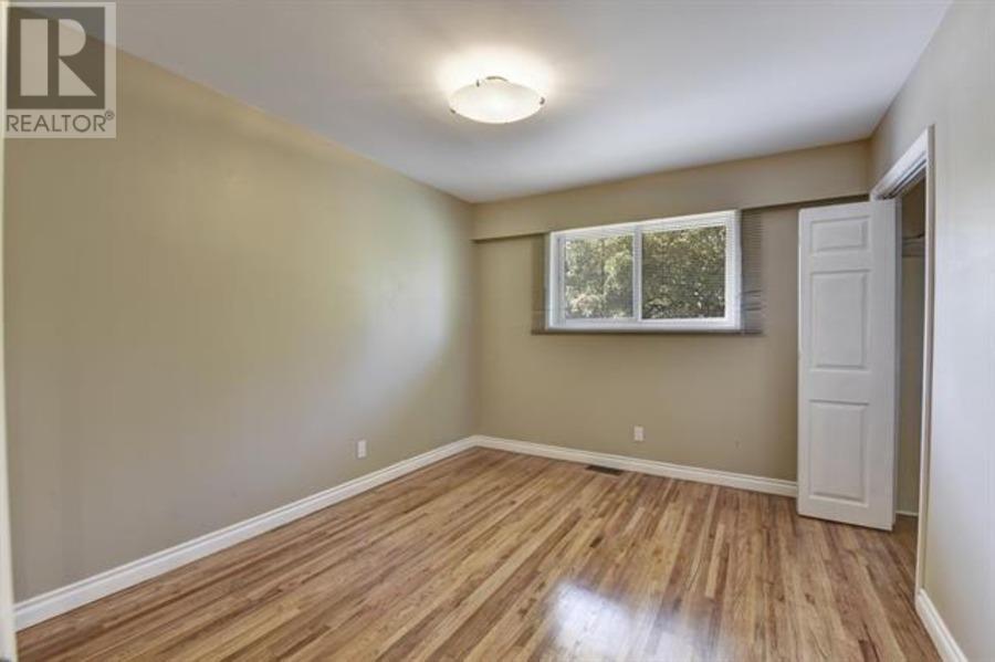12050 Glenhurst Street, Maple Ridge, British Columbia  V2X 6V9 - Photo 3 - R2975846