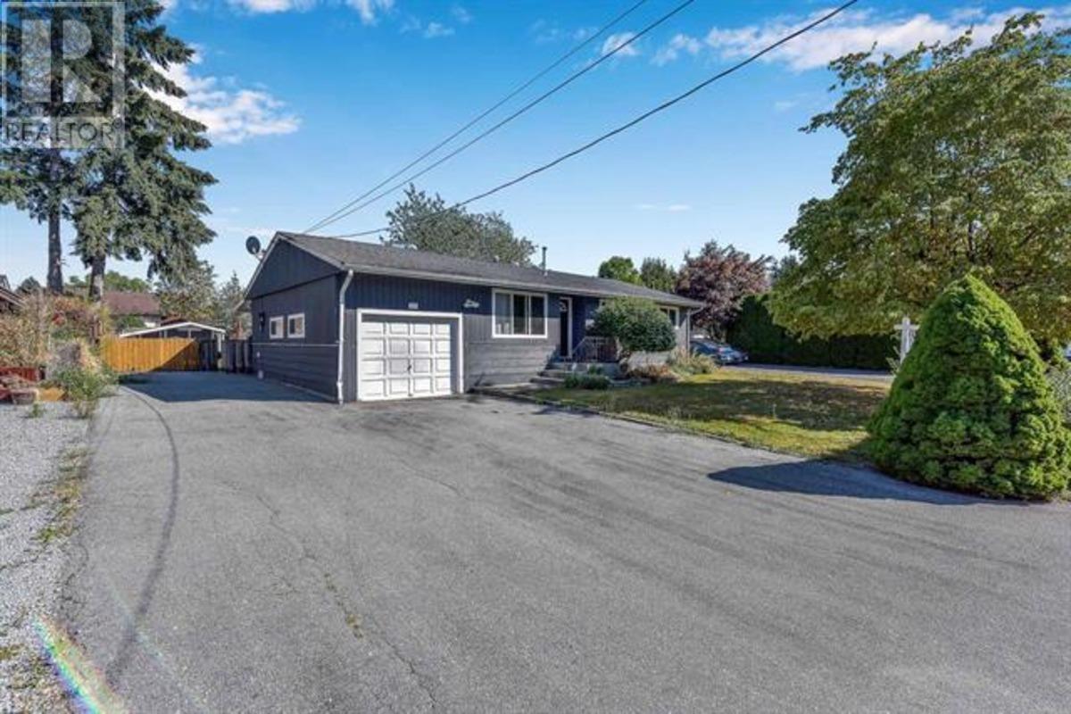 12050 Glenhurst Street, Maple Ridge, British Columbia  V2X 6V9 - Photo 10 - R2975846