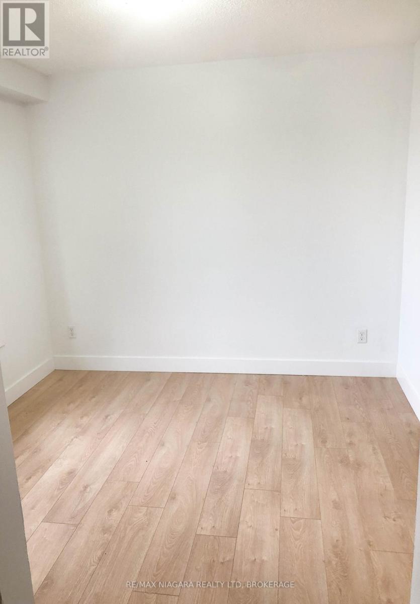 Property at 112 - 100 BROWNLEIGH AVENUE image 5