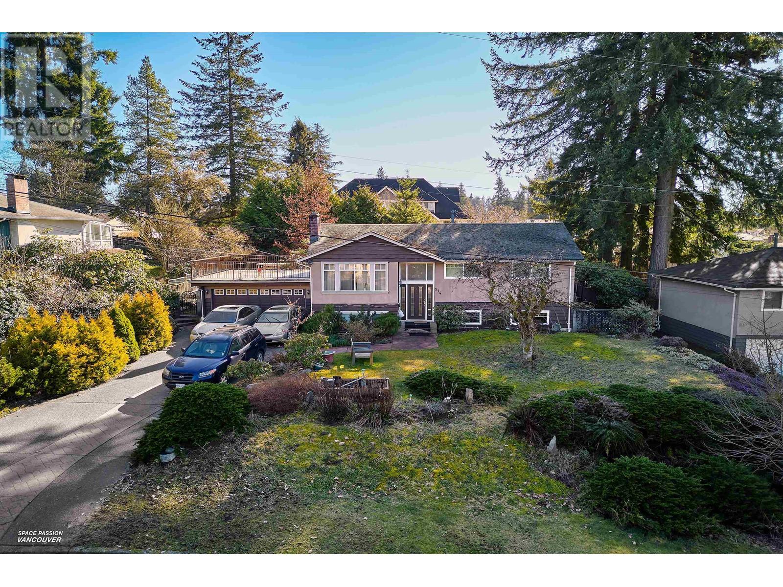 914 GROVER AVENUE, coquitlam, British Columbia