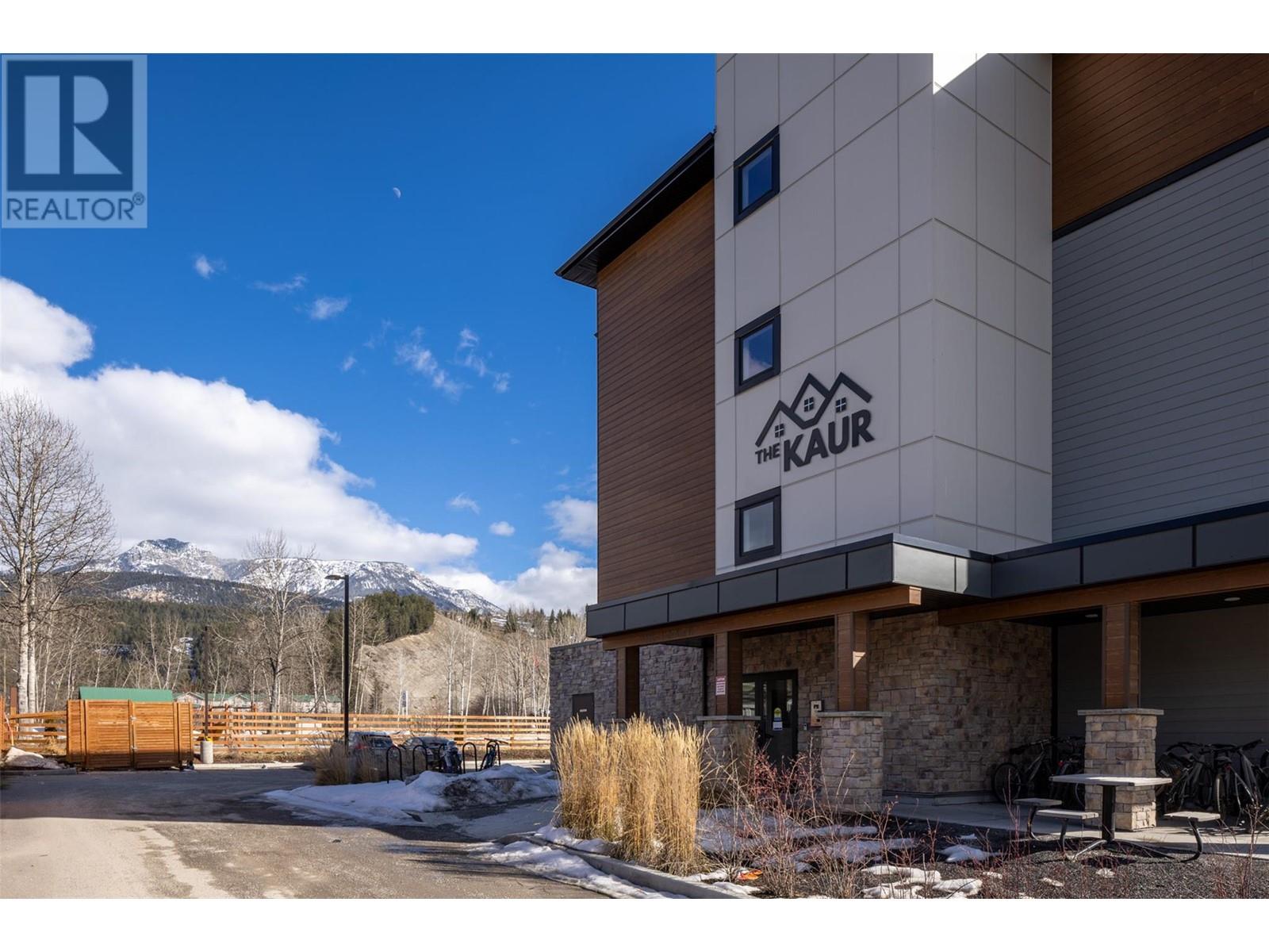 1200 11th Avenue N Unit# 203, golden, British Columbia V0A1H0