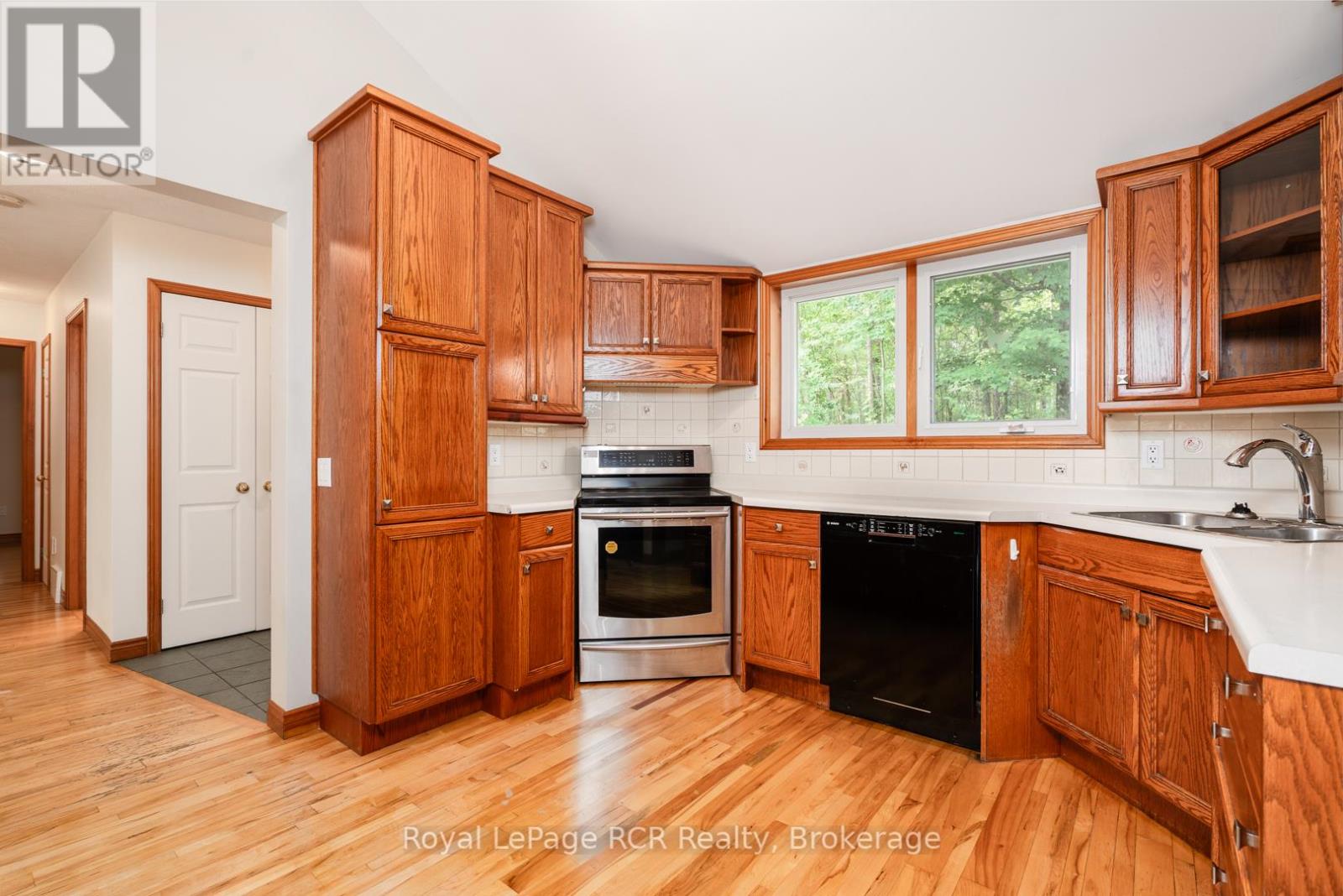 343028 Concession 2 Ndr, West Grey, Ontario  N0G 1R0 - Photo 16 - X12013456