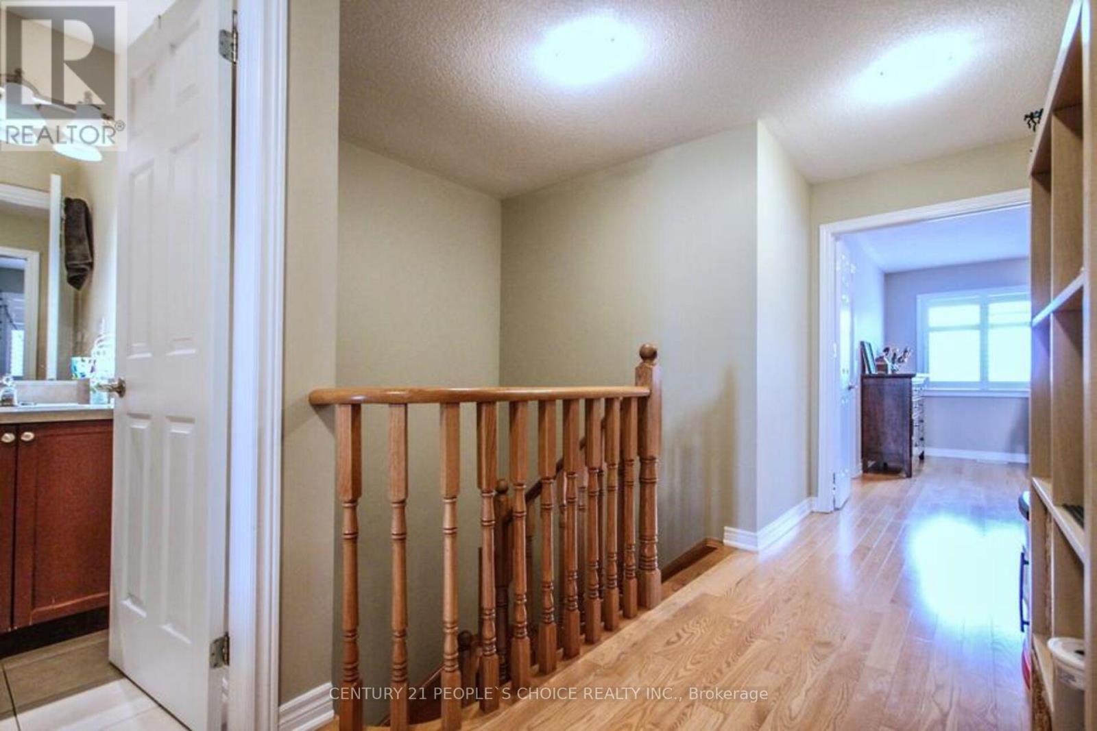 2443 Millstone Drive, Oakville, Ontario  L6M 0K6 - Photo 30 - W12013446