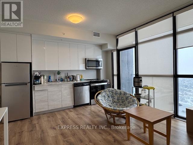 Property at 2714 - 60 FREDERICK STREET image 3