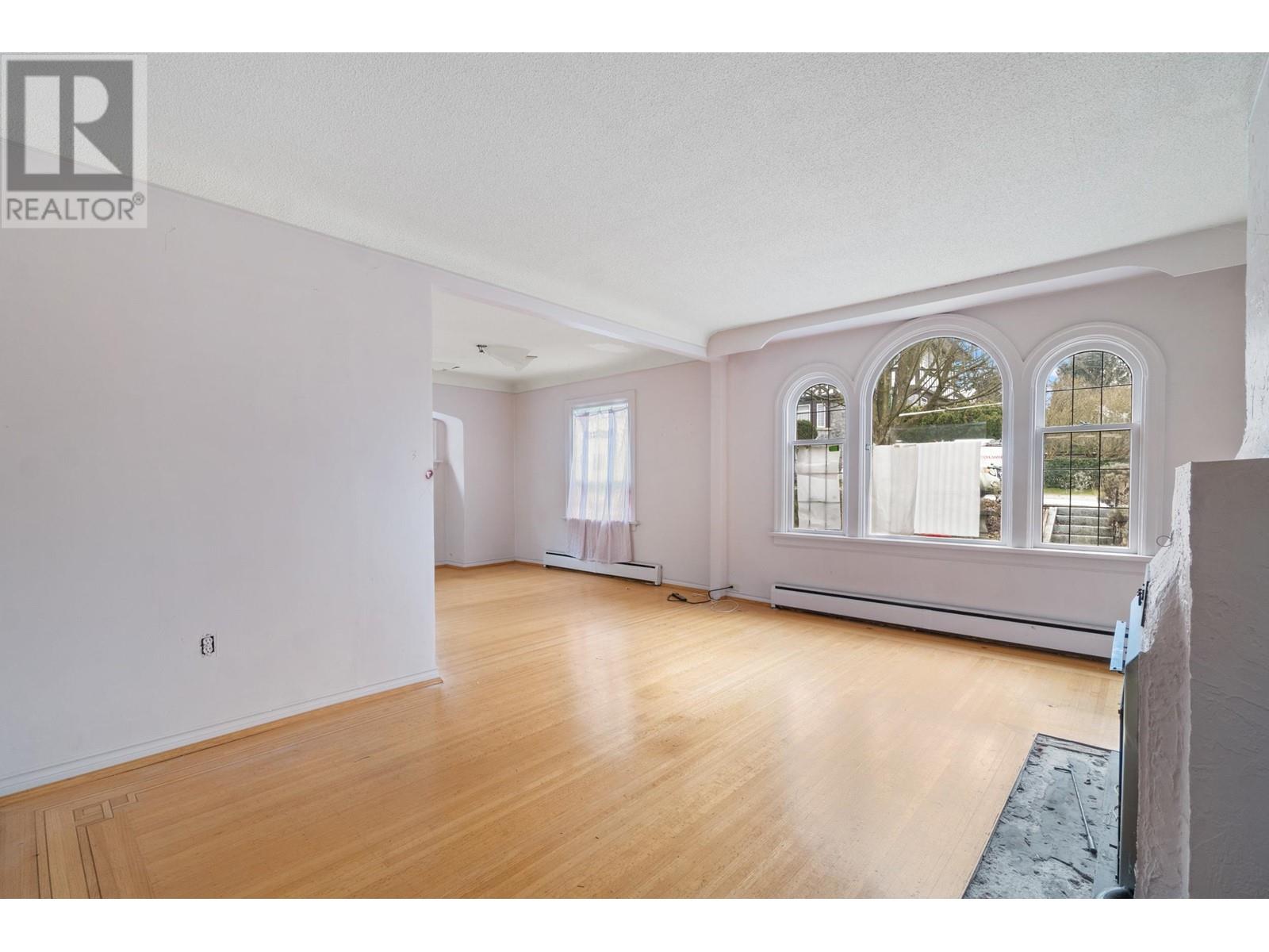 3775 Trinity Street, Burnaby, British Columbia  V5C 1N1 - Photo 12 - R2975420