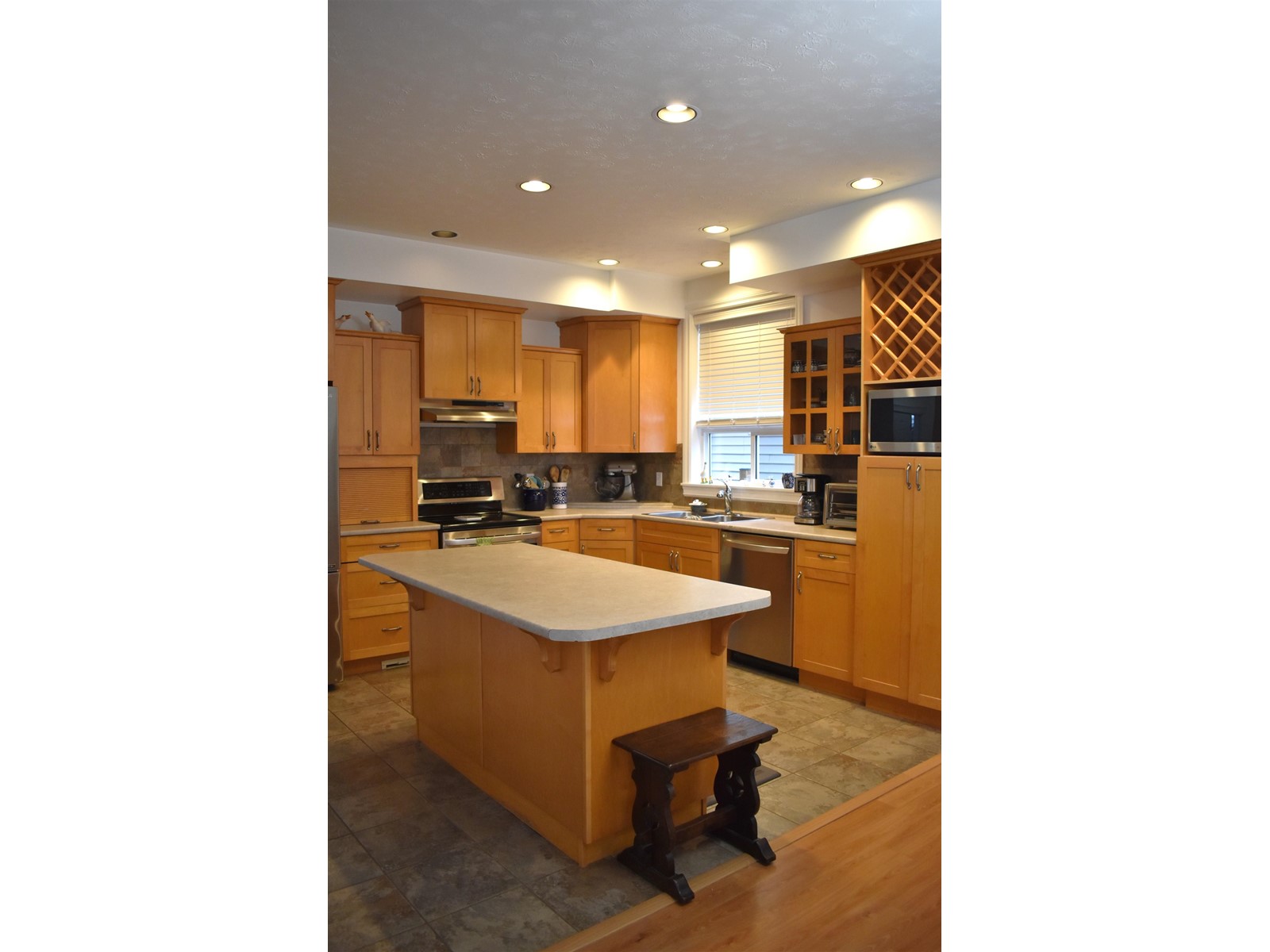 Property at 44582 MONTE VISTA DRIVE image 5