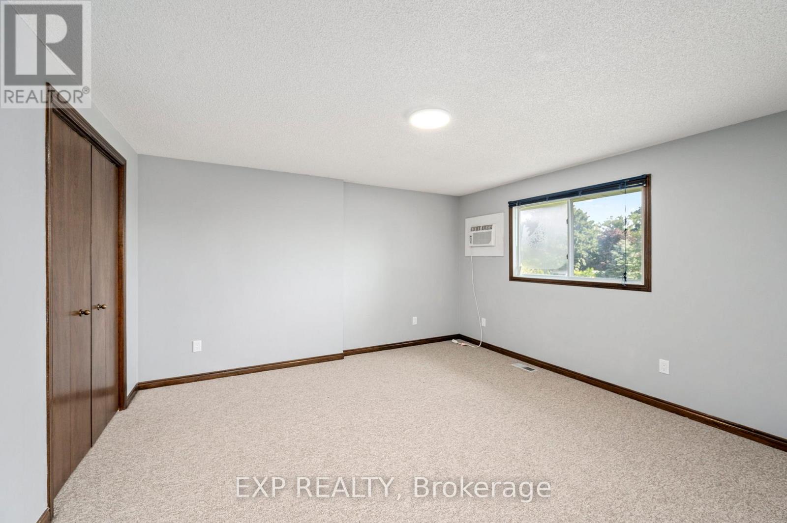 Photo 15 of 40 for 22264 Adelaide Street