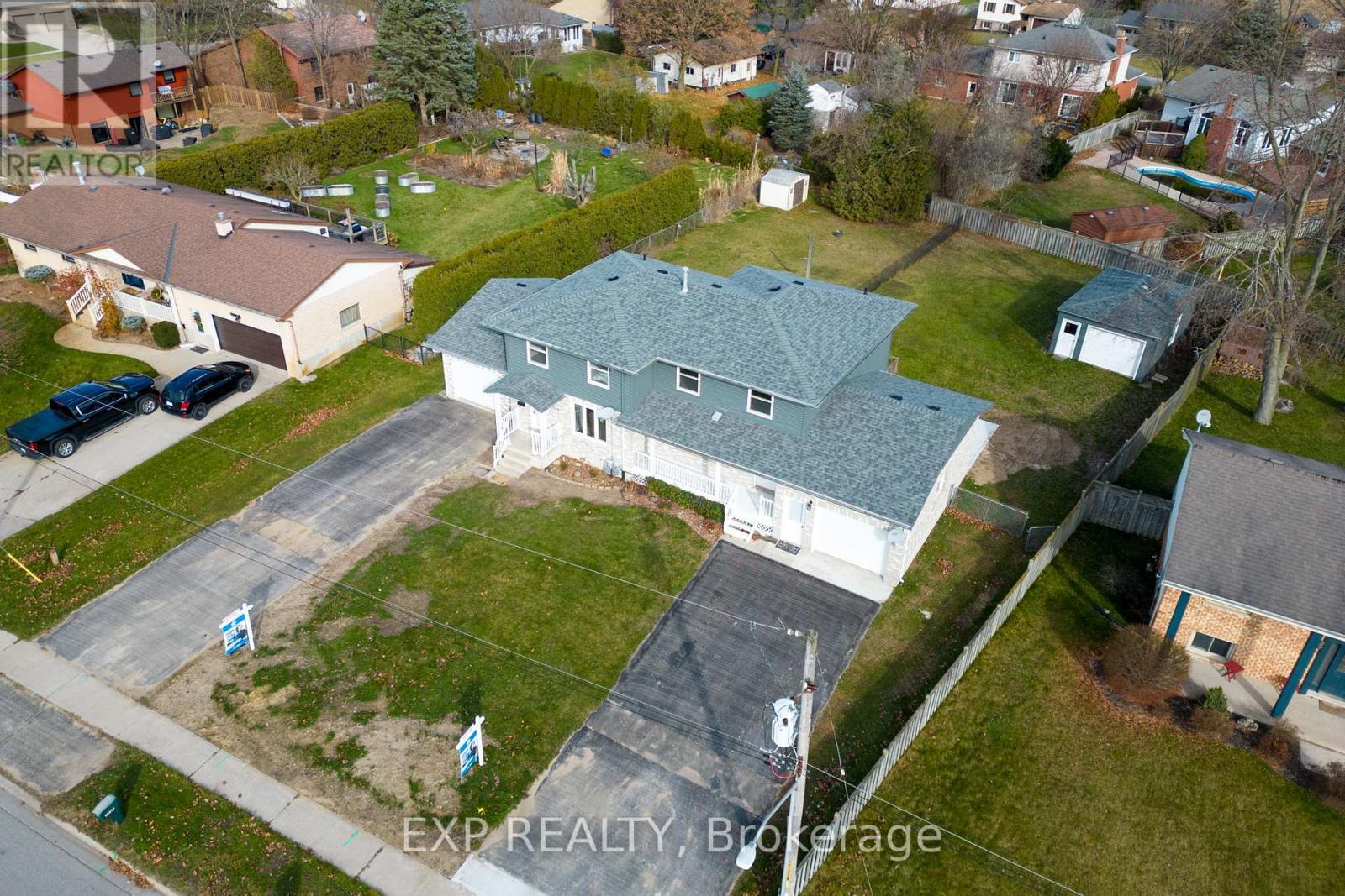Photo 38 of 40 for 22264 Adelaide Street