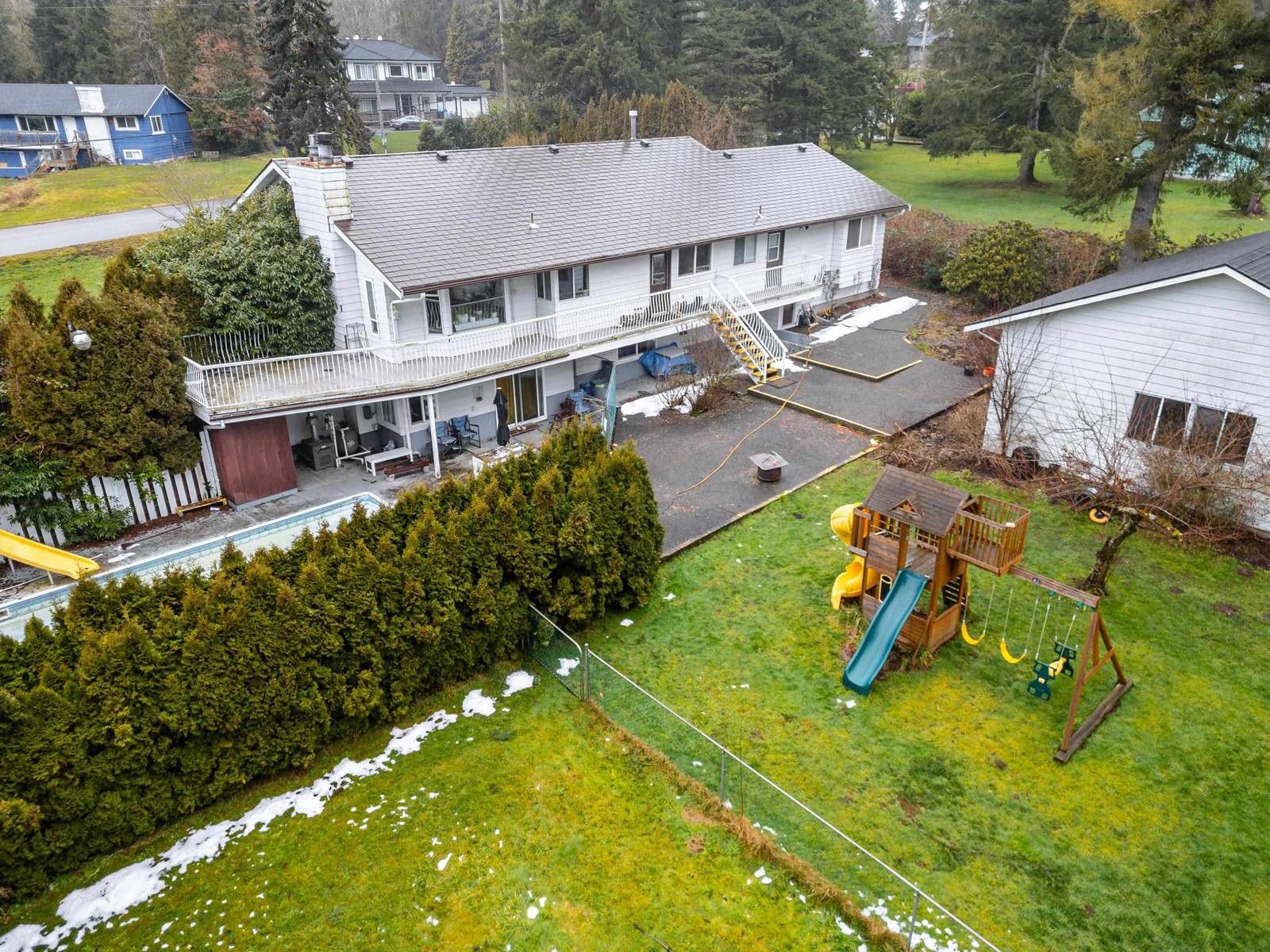 7334 209a Street, Langley, British Columbia  V2Y 2E4 - Photo 10 - R2976487