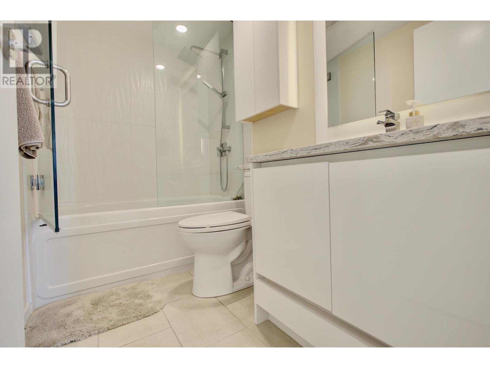 803 1033 Marinaside Crescent, Vancouver, British Columbia  V6Z 3A3 - Photo 33 - R2976545