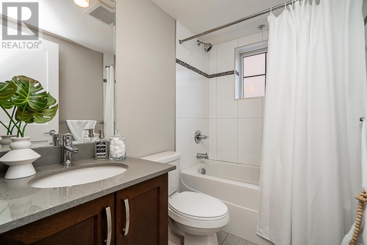 109 828 Royal Avenue, New Westminster, British Columbia  V3M 1J9 - Photo 32 - R2976557