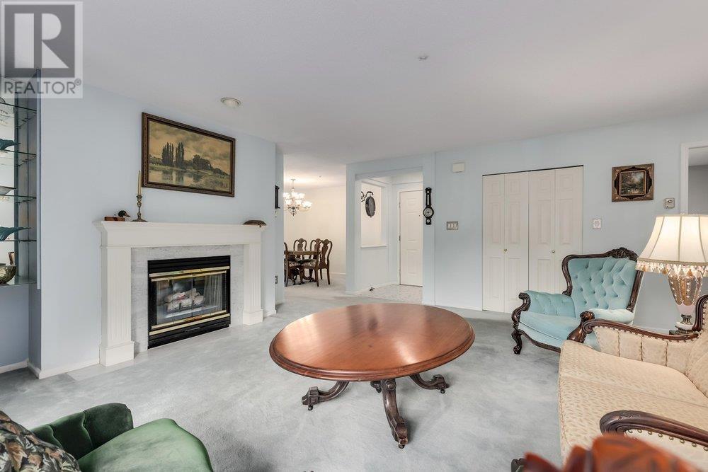 401 3690 Banff Court, North Vancouver, British Columbia  V7H 2Y7 - Photo 4 - R2976563