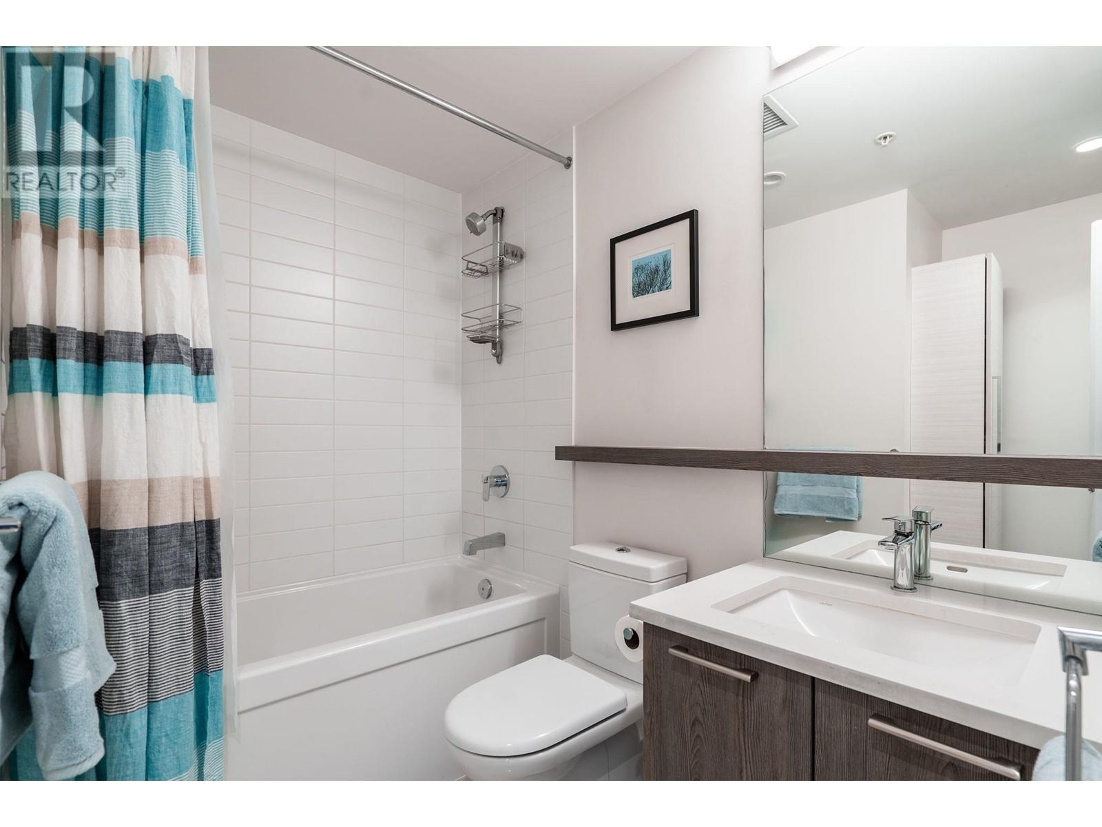 204 625 E 3rd Street, North Vancouver, British Columbia  V7L 1G6 - Photo 28 - R2976571