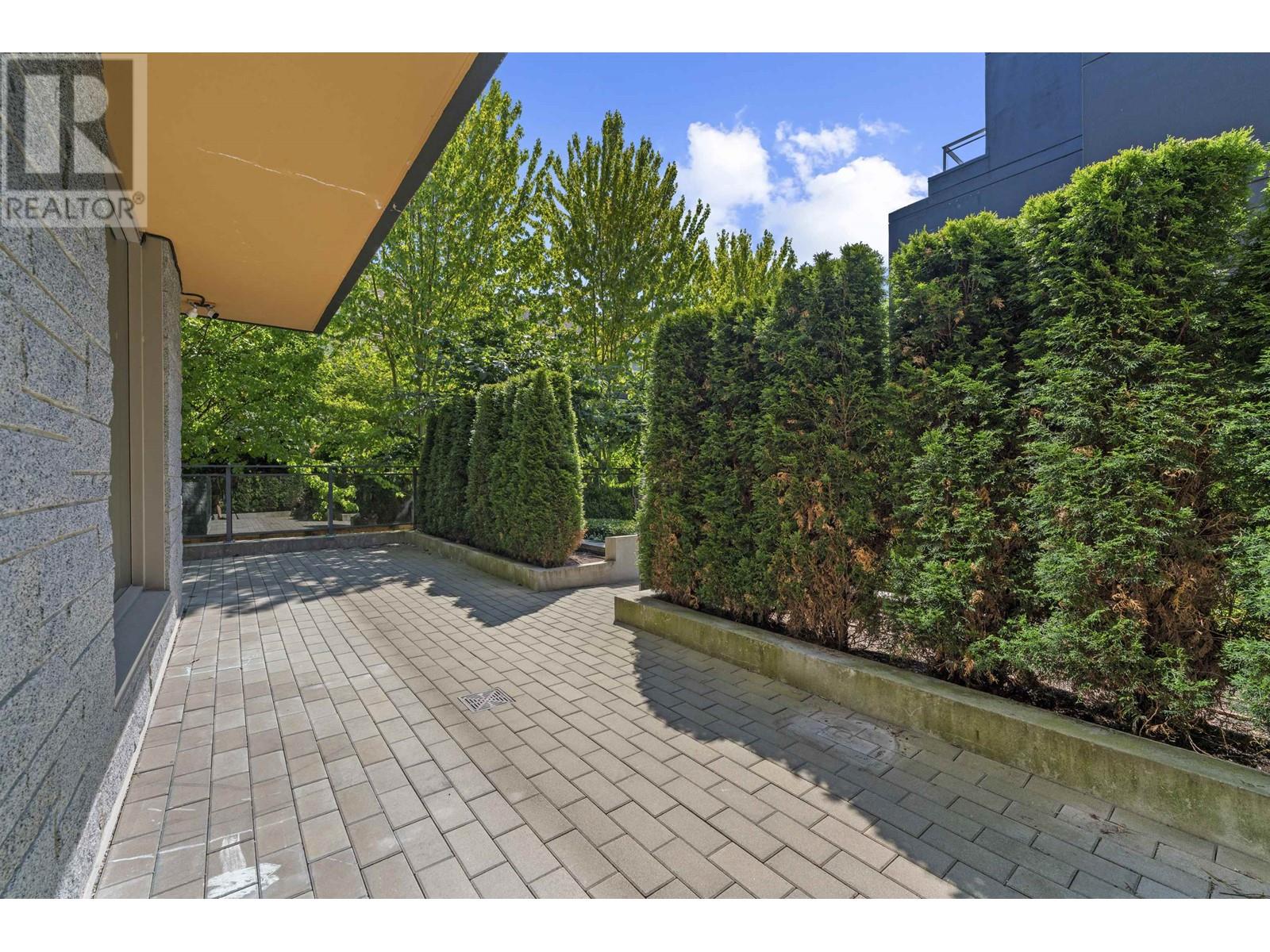 Listing Picture 12 of 40 : 106 7428 ALBERTA STREET, Vancouver / 溫哥華 - 魯藝地產 Yvonne Lu Group - MLS Medallion Club Member