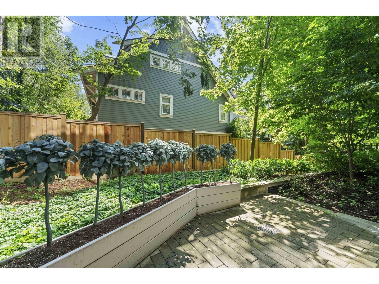 Listing Picture 28 of 40 : 106 7428 ALBERTA STREET, Vancouver / 溫哥華 - 魯藝地產 Yvonne Lu Group - MLS Medallion Club Member