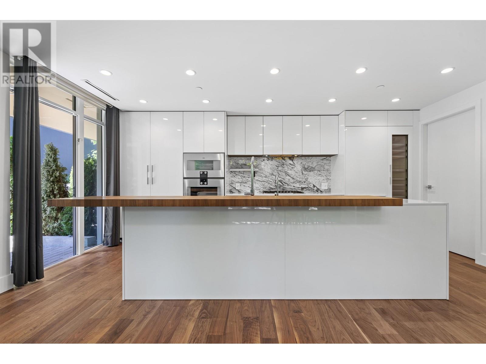 Listing Picture 5 of 40 : 106 7428 ALBERTA STREET, Vancouver / 溫哥華 - 魯藝地產 Yvonne Lu Group - MLS Medallion Club Member