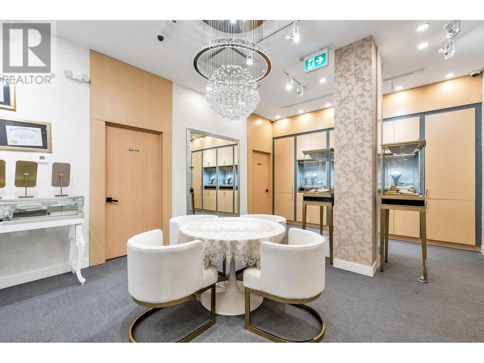 Listing Picture 14 of 25 : 220 179 DAVIE STREET, Vancouver / 溫哥華 - 魯藝地產 Yvonne Lu Group - MLS Medallion Club Member