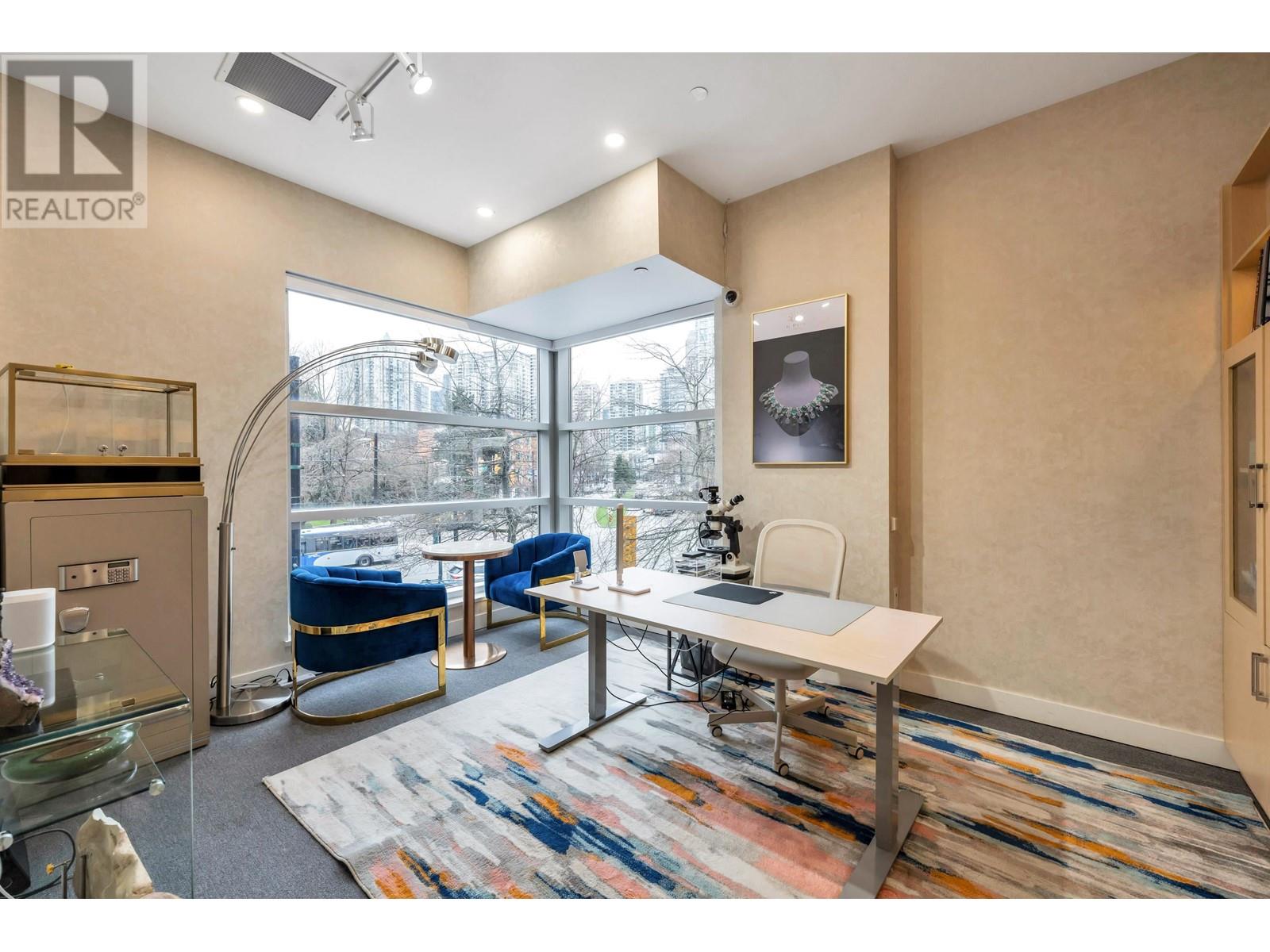 Listing Picture 19 of 25 : 220 179 DAVIE STREET, Vancouver / 溫哥華 - 魯藝地產 Yvonne Lu Group - MLS Medallion Club Member