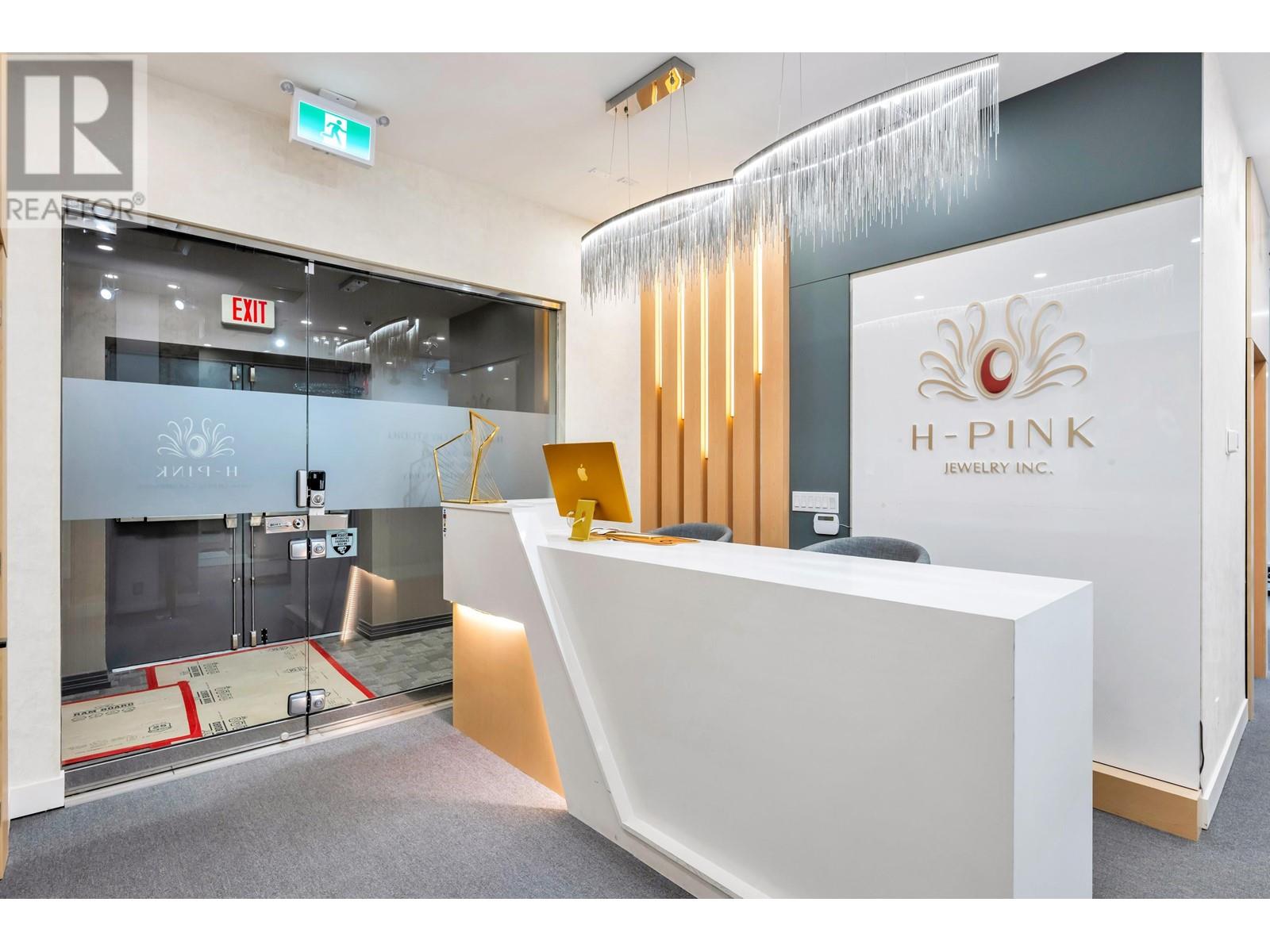 Listing Picture 5 of 25 : 220 179 DAVIE STREET, Vancouver / 溫哥華 - 魯藝地產 Yvonne Lu Group - MLS Medallion Club Member