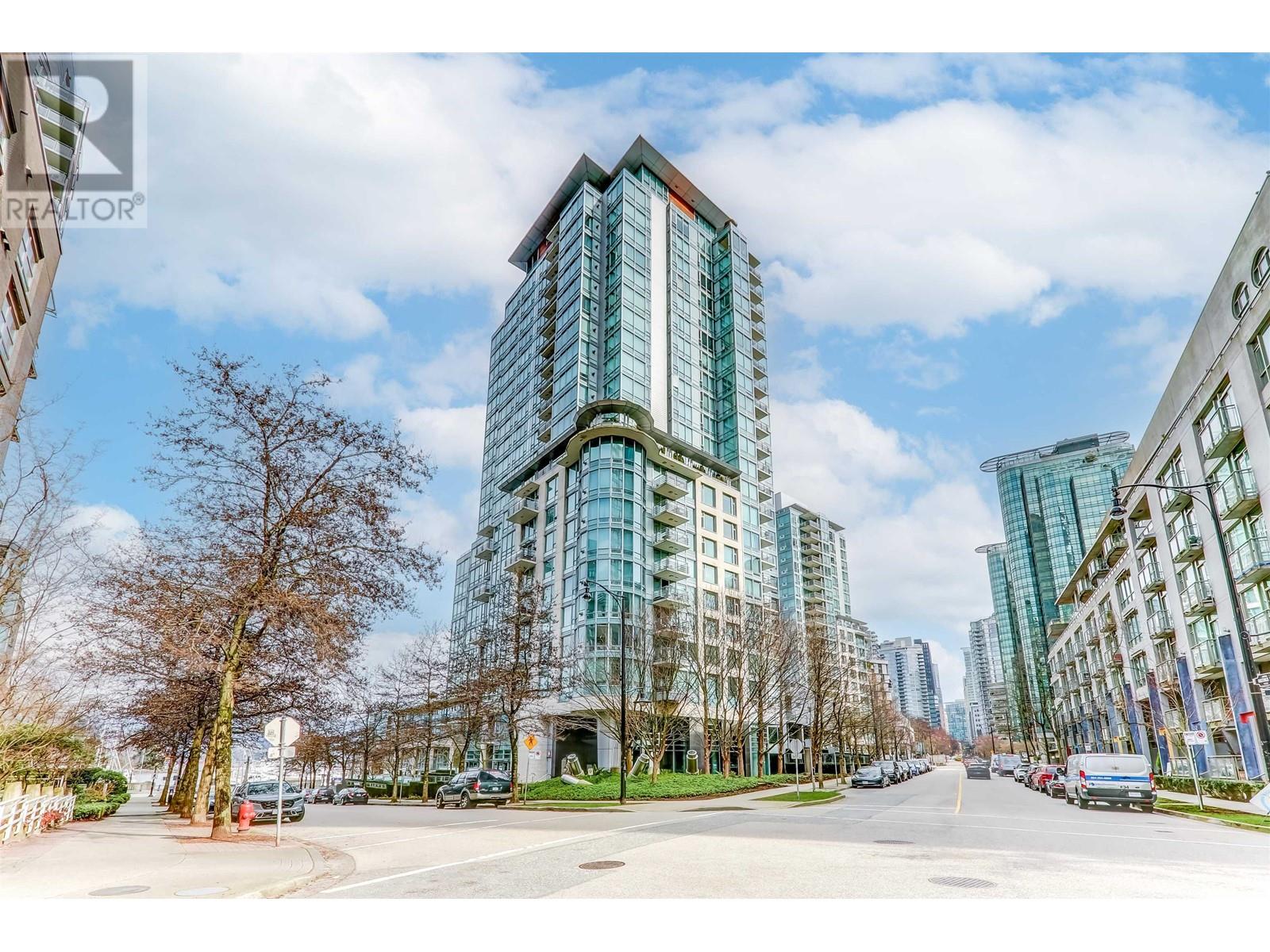 402 590 Nicola Street, Vancouver, British Columbia  V6G 3J8 - Photo 1 - R2976266