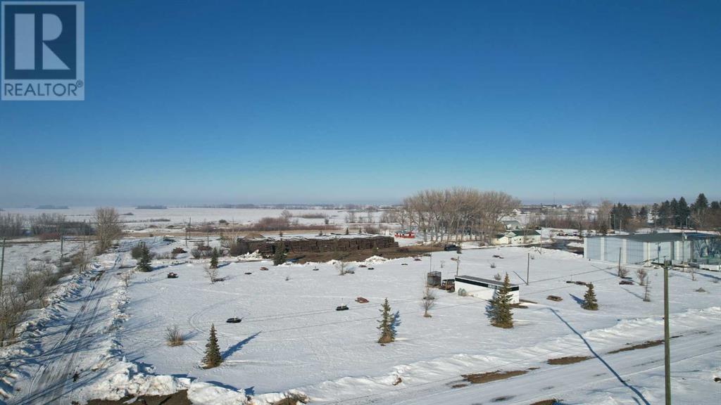 102 2 Avenue Sw, Youngstown, Alberta  T0J 3P0 - Photo 4 - A2201103