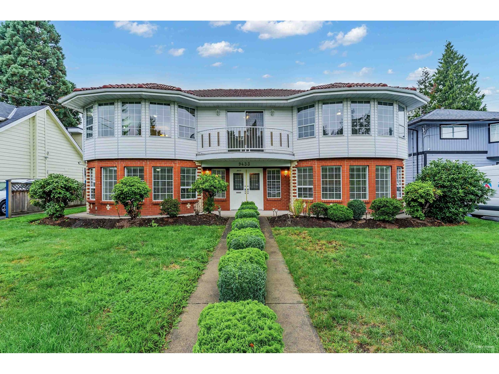 Property at 9433 156 STREET image 1