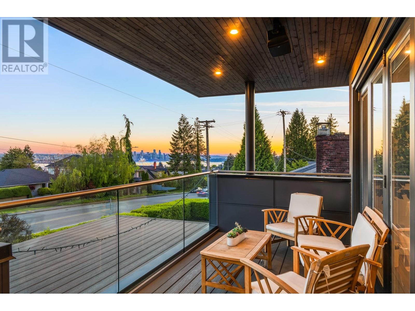 712 E Keith Road, North Vancouver, British Columbia  V7L 1W7 - Photo 16 - R2975797
