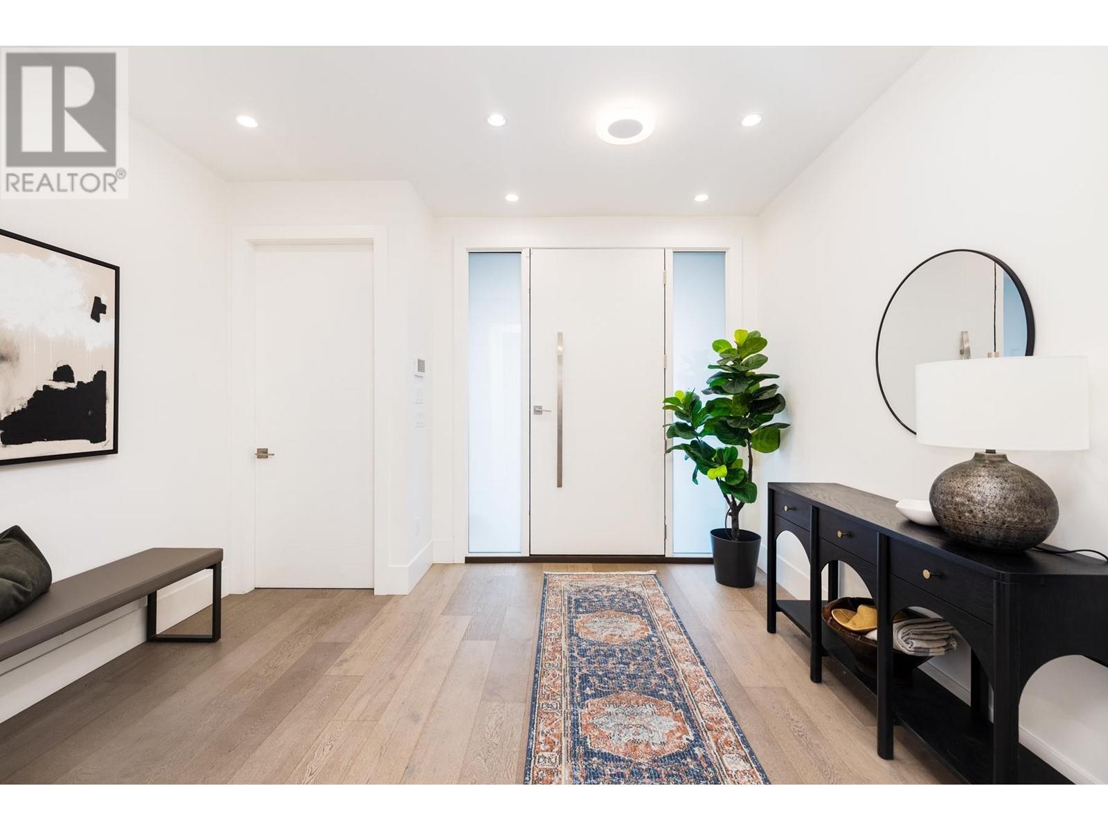 712 E Keith Road, North Vancouver, British Columbia  V7L 1W7 - Photo 20 - R2975797
