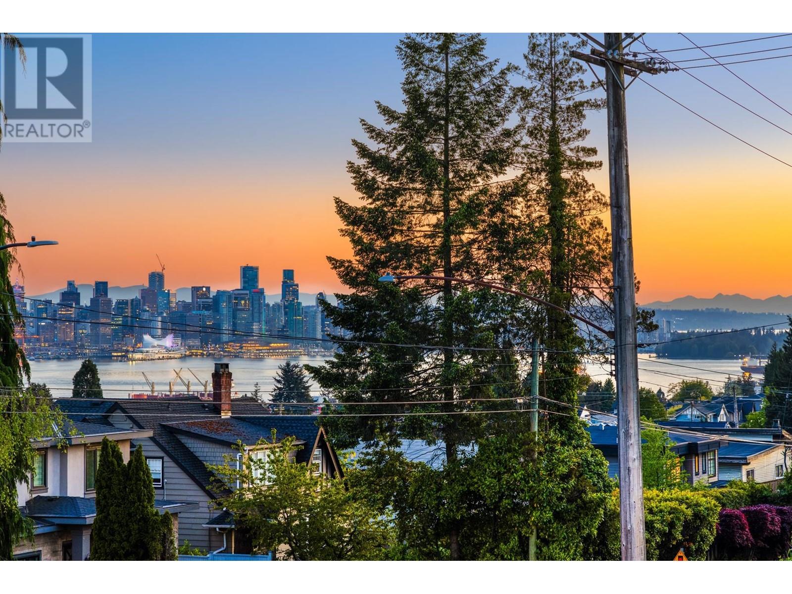 712 E Keith Road, North Vancouver, British Columbia  V7L 1W7 - Photo 34 - R2975797