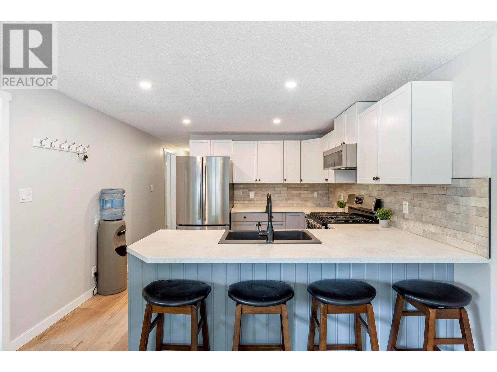 Property at 2035 Boucherie Road Unit# 56 image 2