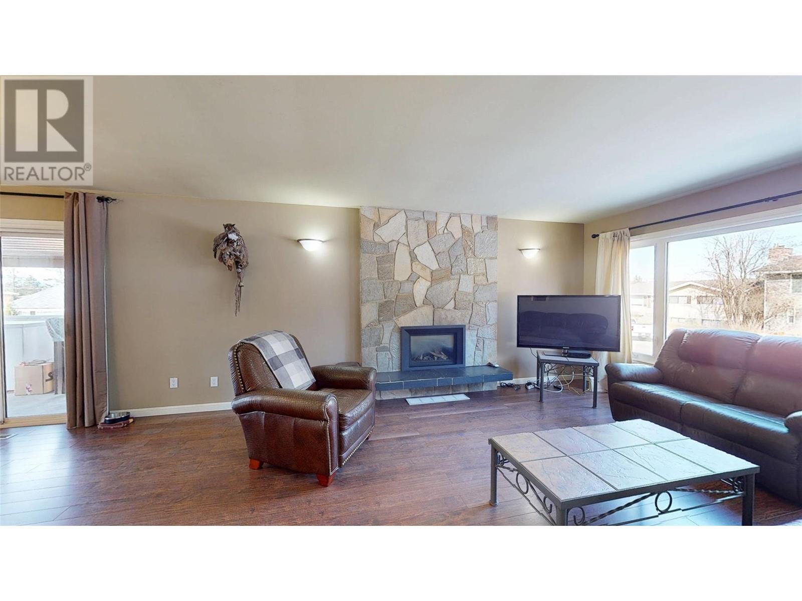 2713 2a Street S, Cranbrook, British Columbia  V1C 5B2 - Photo 6 - 10338512