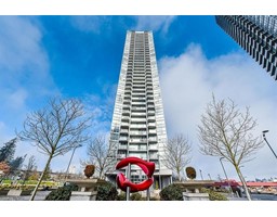 402 13618 100 AVENUE, Surrey, British Columbia
